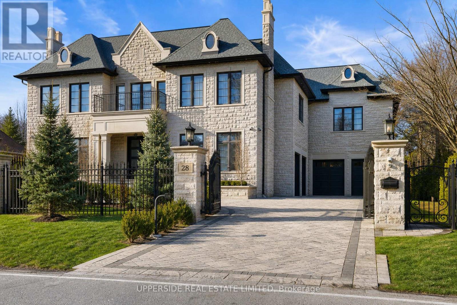 28 THORNRIDGE DRIVE - 1