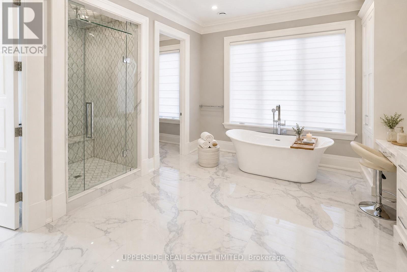 28 THORNRIDGE DRIVE - 18