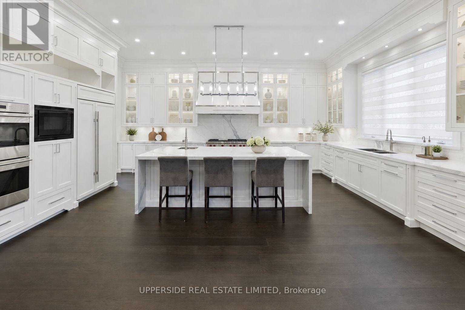 28 THORNRIDGE DRIVE - 2