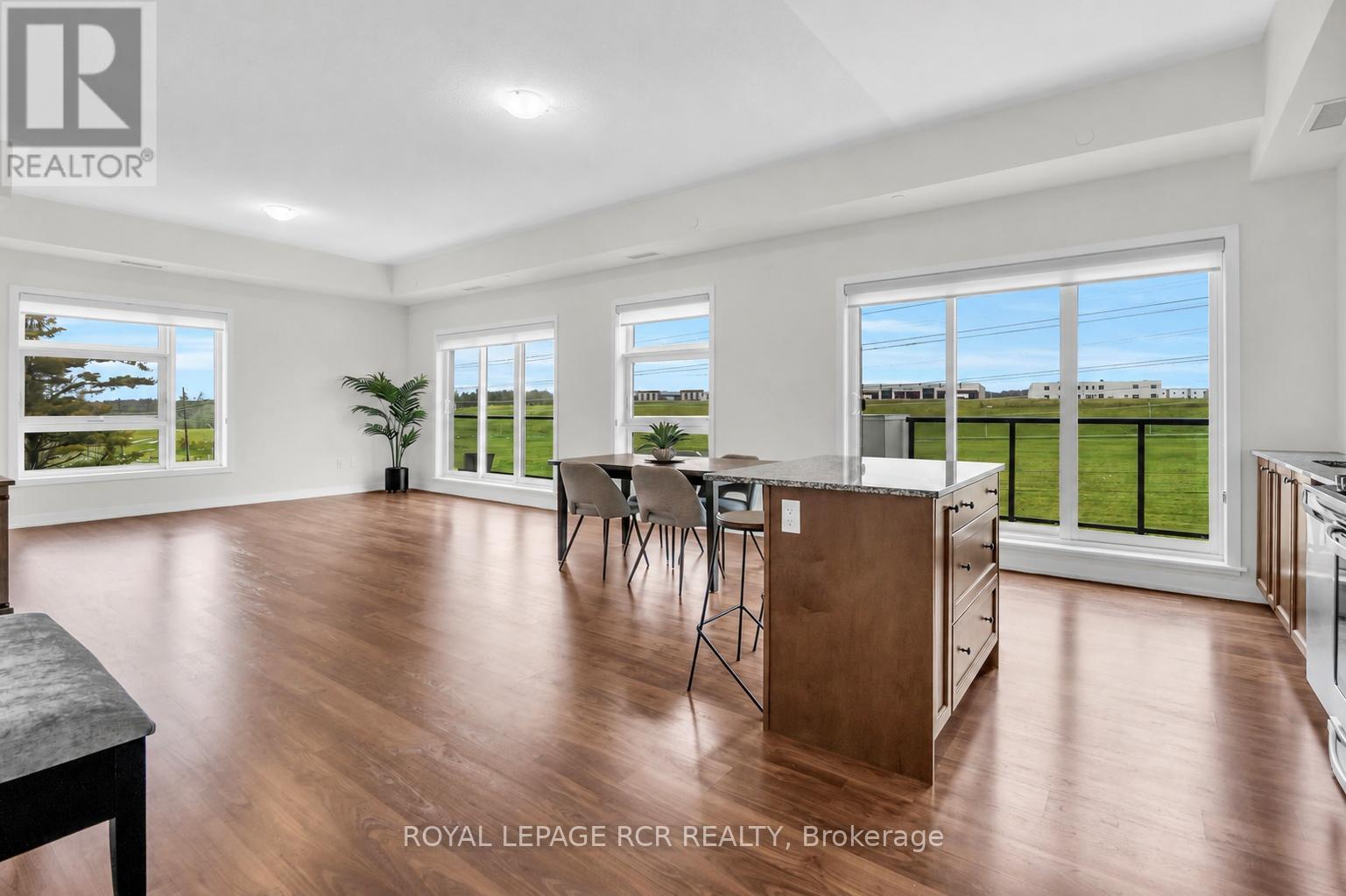 #413 555 WILLIAM GRAHAM DRIVE - 3