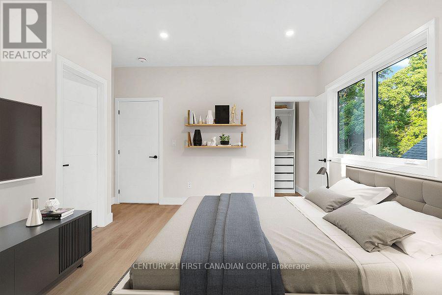 858 WILLIAM STREET - 25