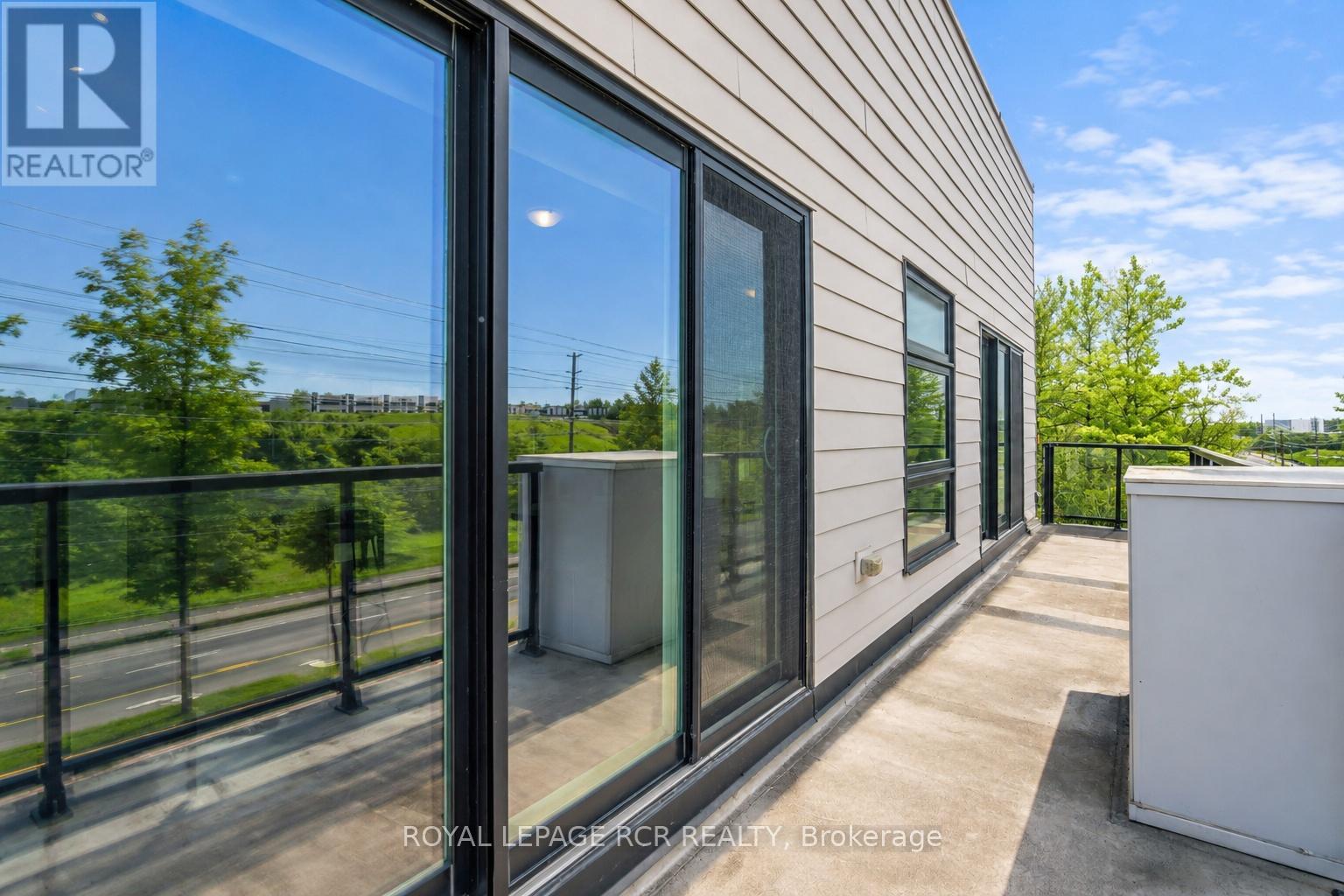 #413 555 WILLIAM GRAHAM DRIVE - 11