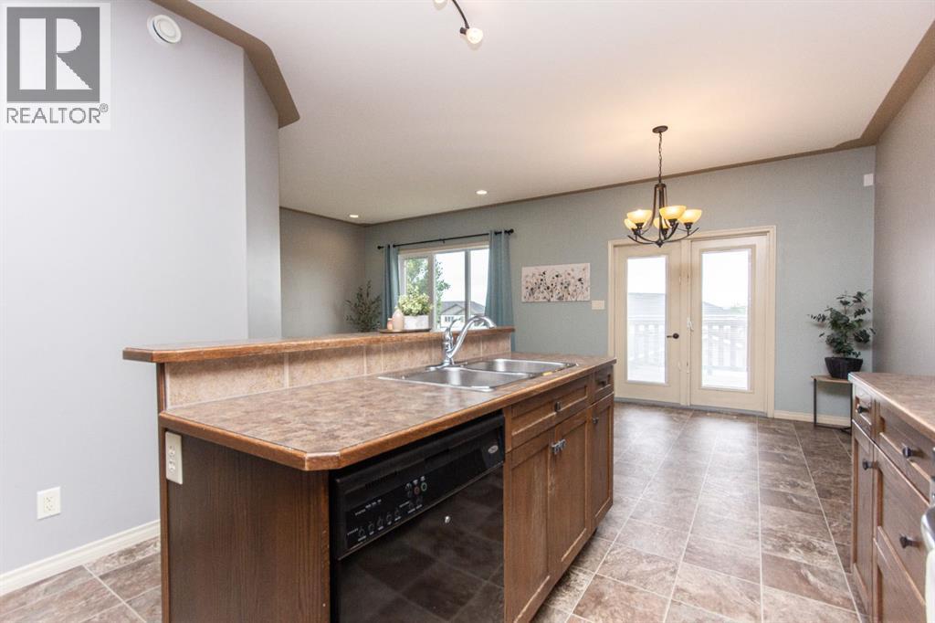 101 Valley Crescent — photo 11