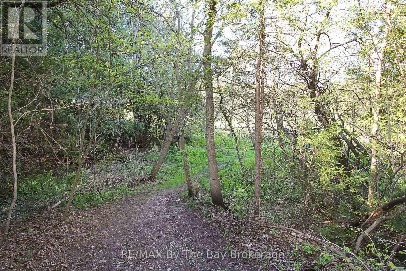 630 SUNNIDALE ROAD S - 31