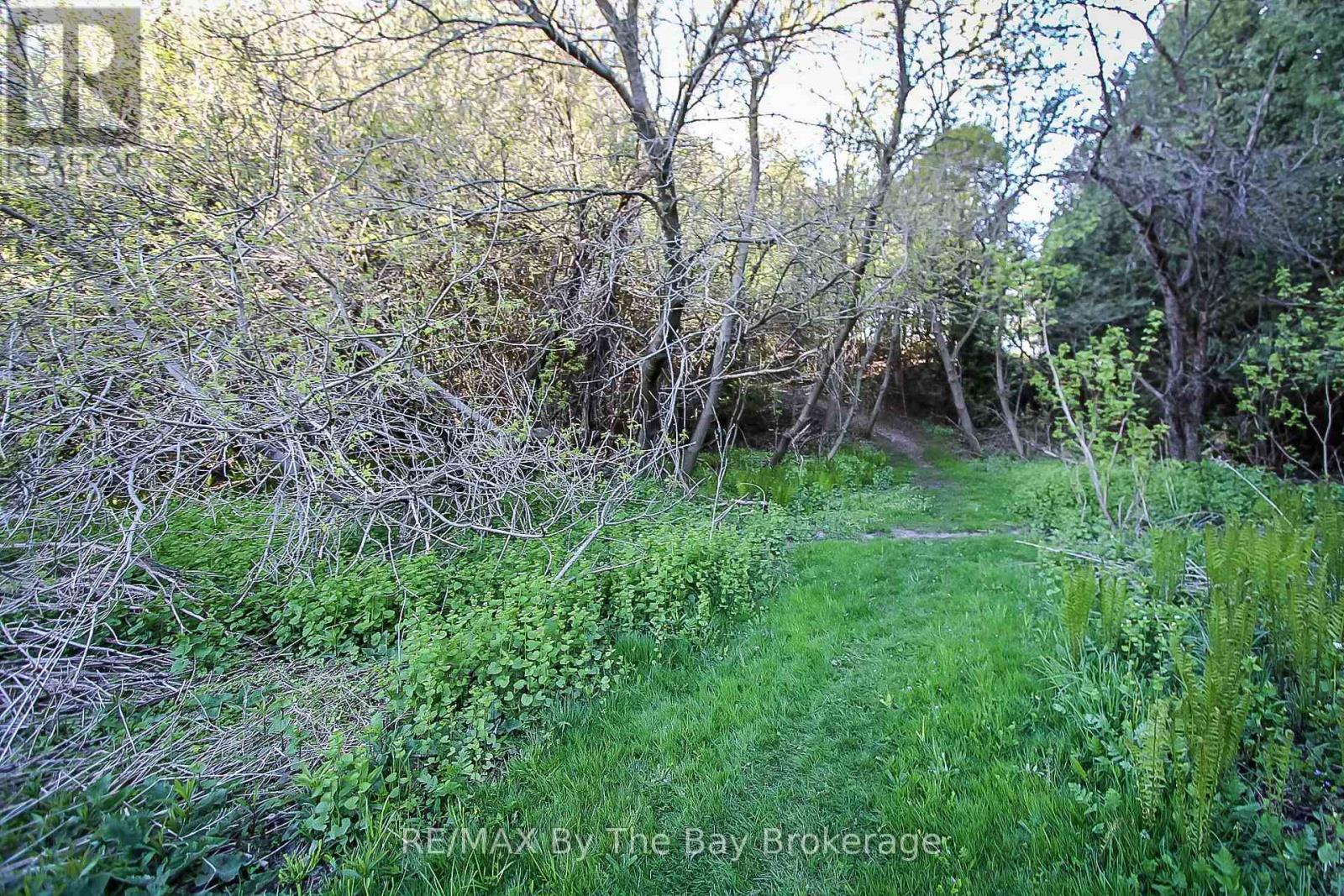 630 SUNNIDALE ROAD S - 33