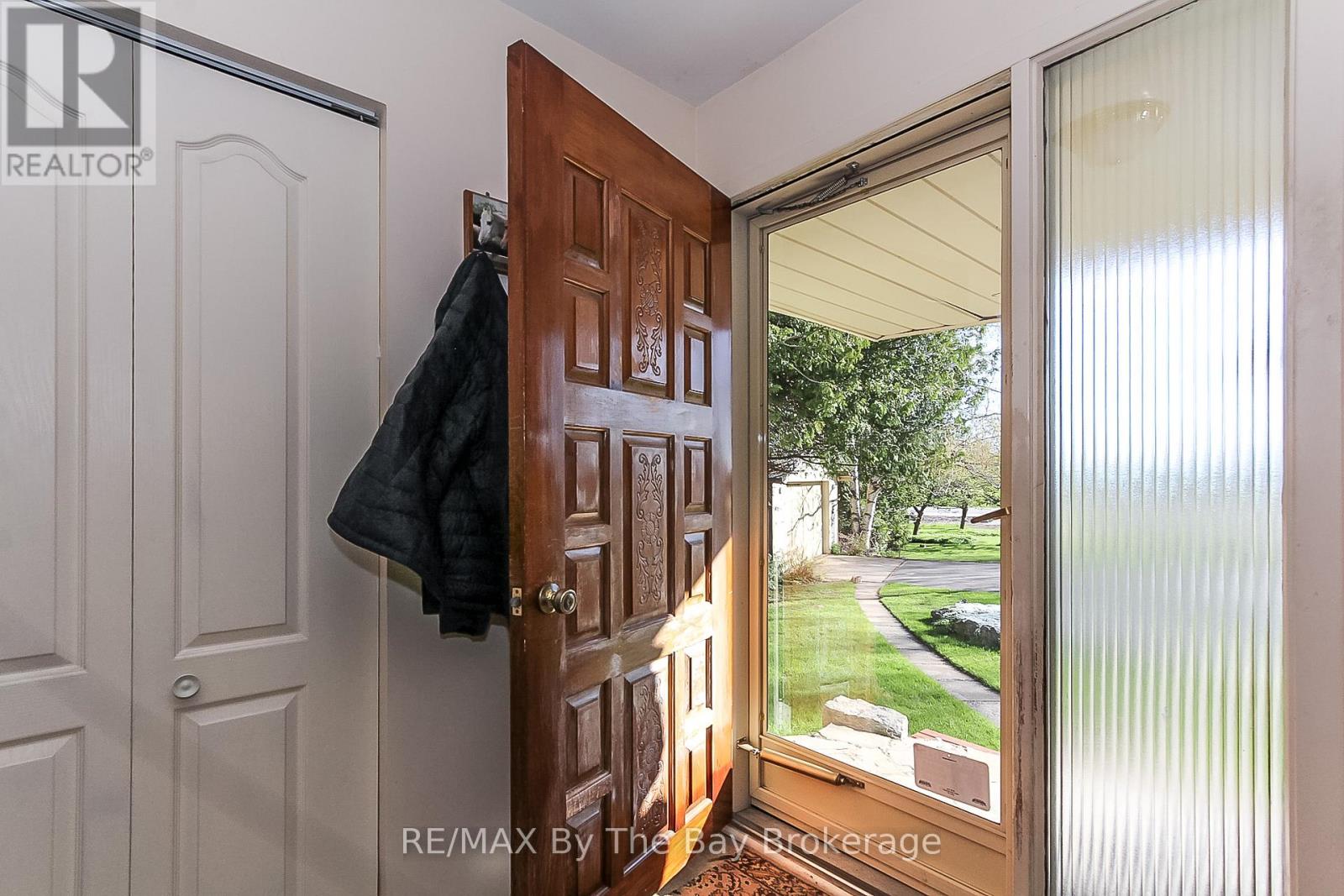 630 SUNNIDALE ROAD S - 5