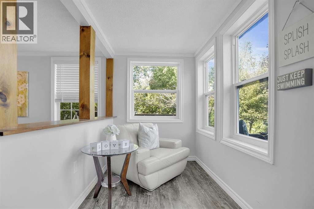 3692 BEVERLY GLEN ... - 11
