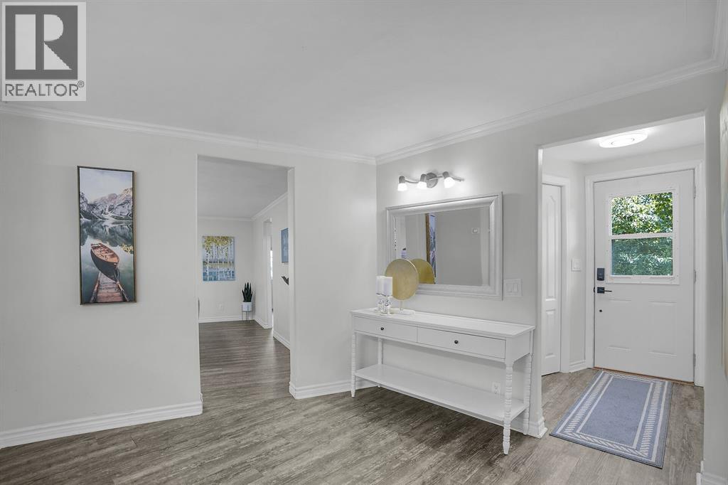 3692 BEVERLY GLEN ... - 5
