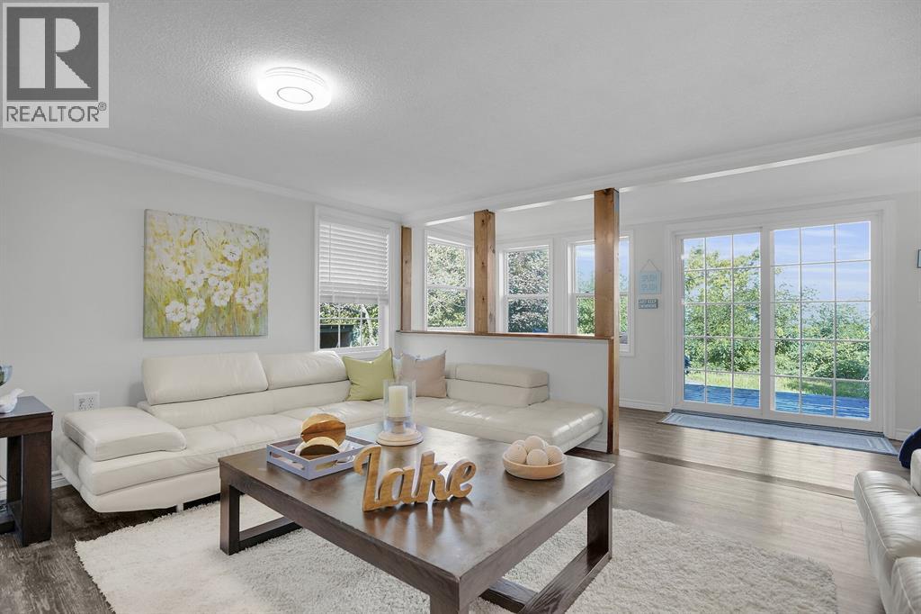 3692 BEVERLY GLEN ... - 8