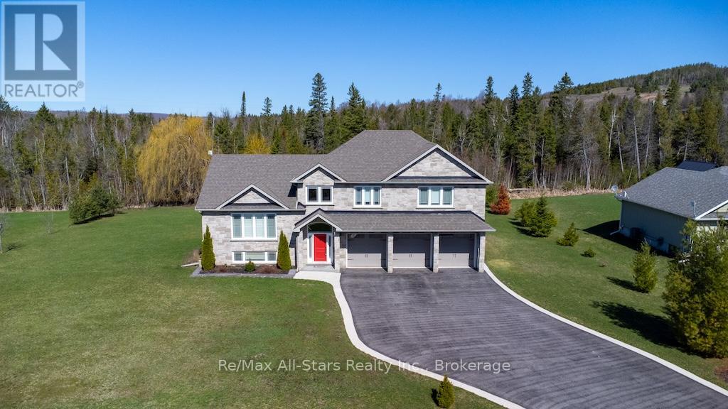 15 RUSTLEWOOD AVENUE - 1