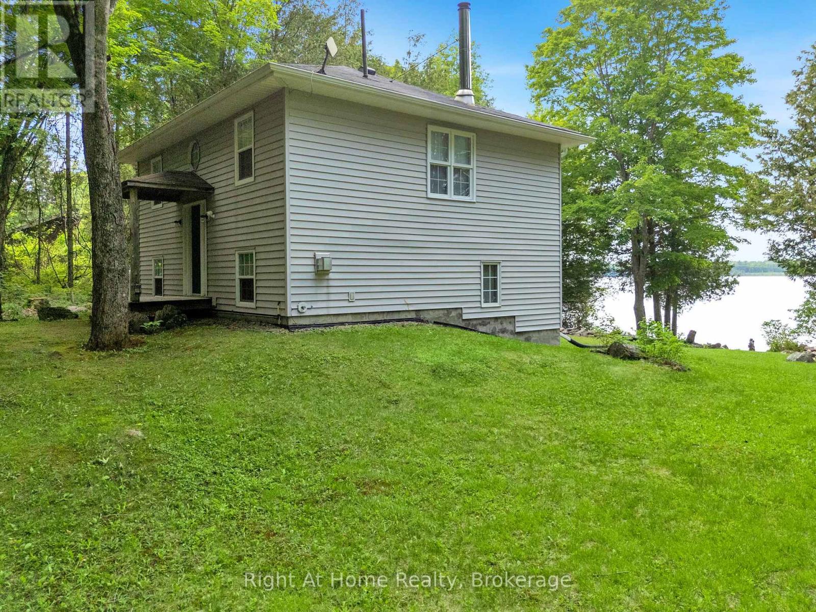 74 TALBOT ROAD - 12