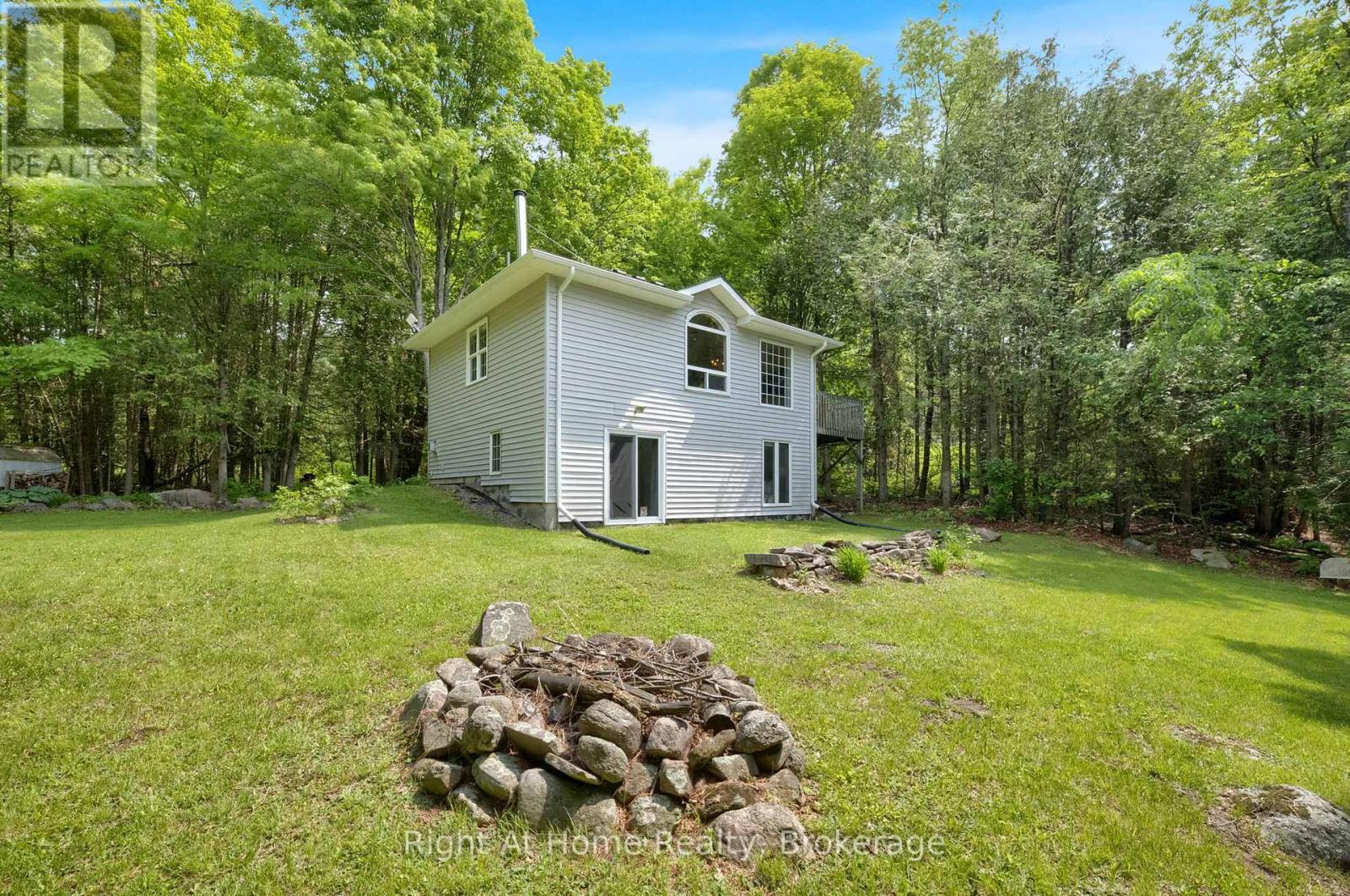 74 TALBOT ROAD - 15