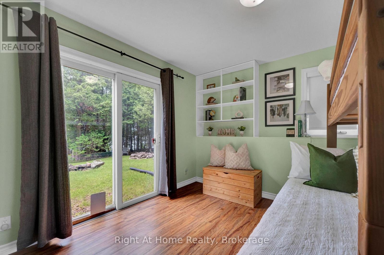 74 TALBOT ROAD - 49