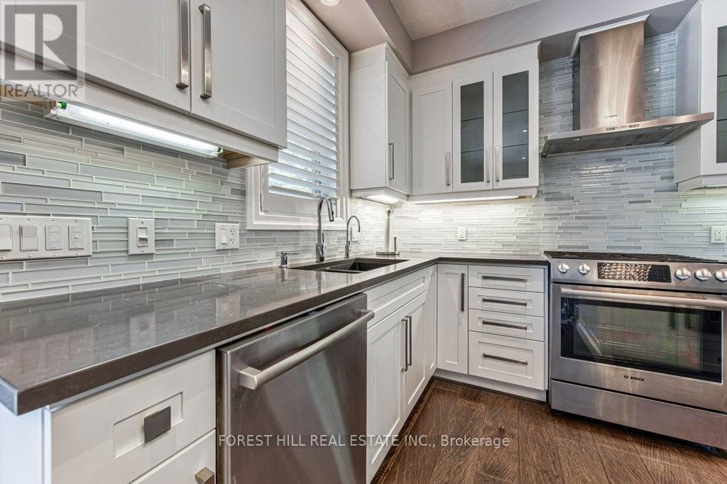 158 EAGLECREST STREET - 16