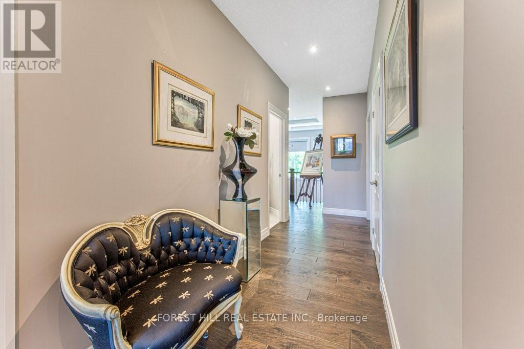 158 EAGLECREST STREET - 22