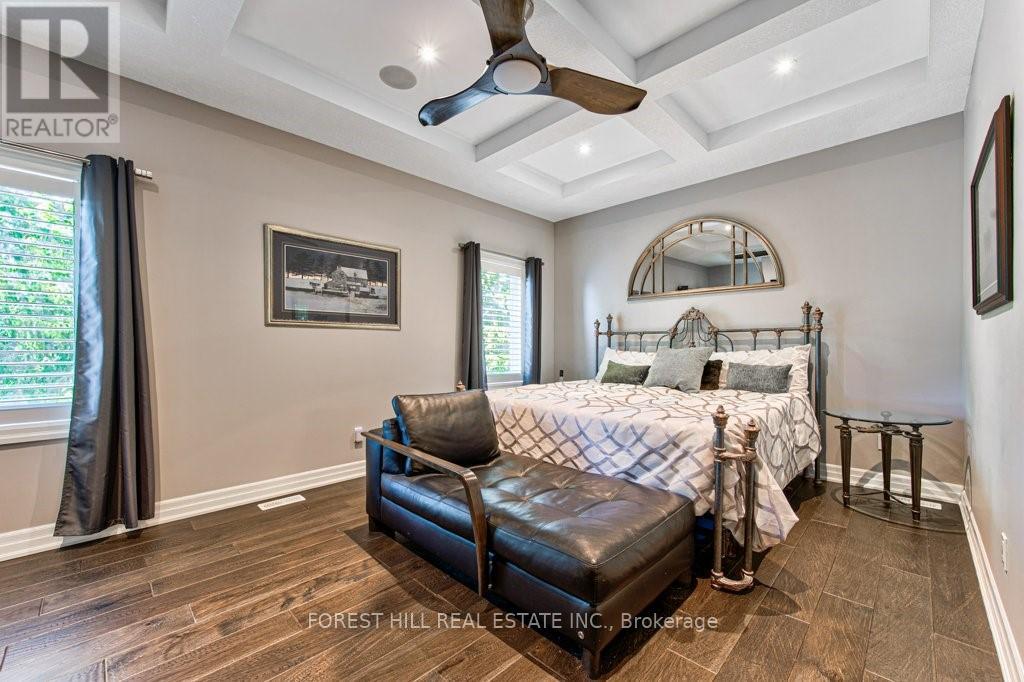158 EAGLECREST STREET - 25
