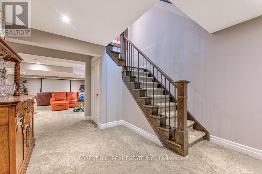 158 EAGLECREST STREET - 35