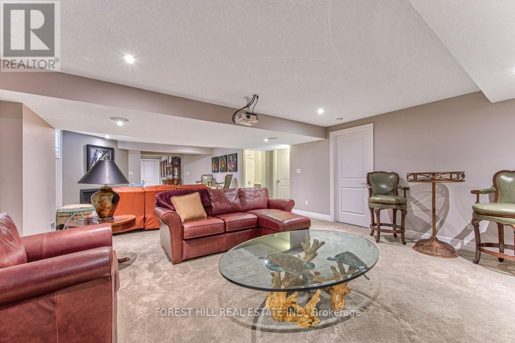 158 EAGLECREST STREET - 39