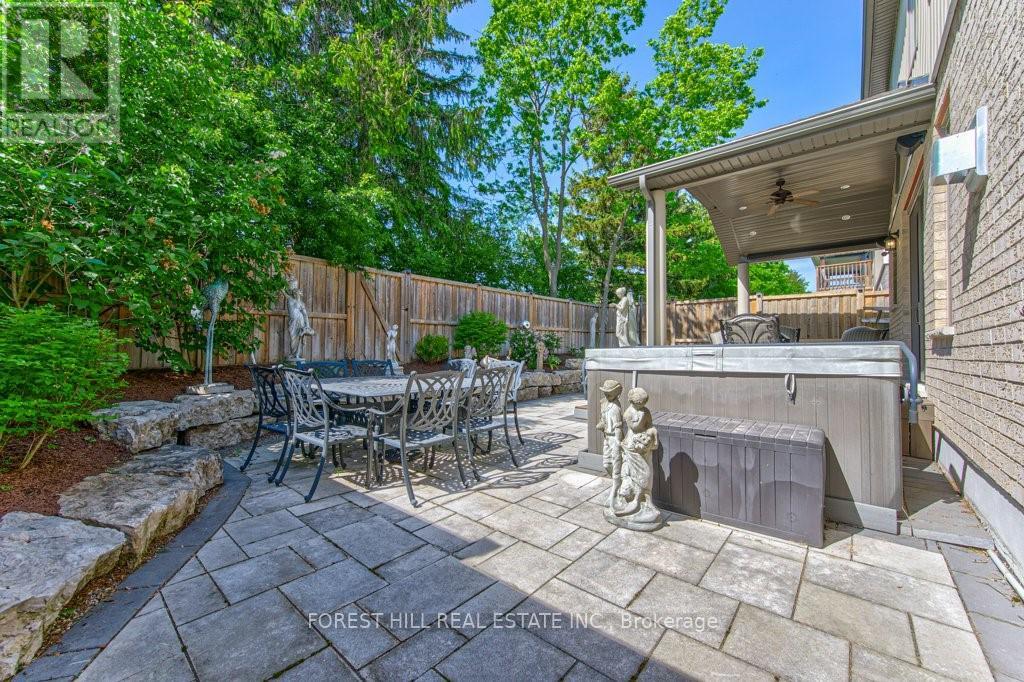 158 EAGLECREST STREET - 47