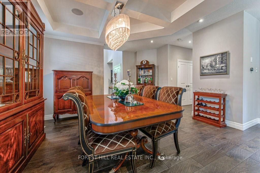 158 EAGLECREST STREET - 7