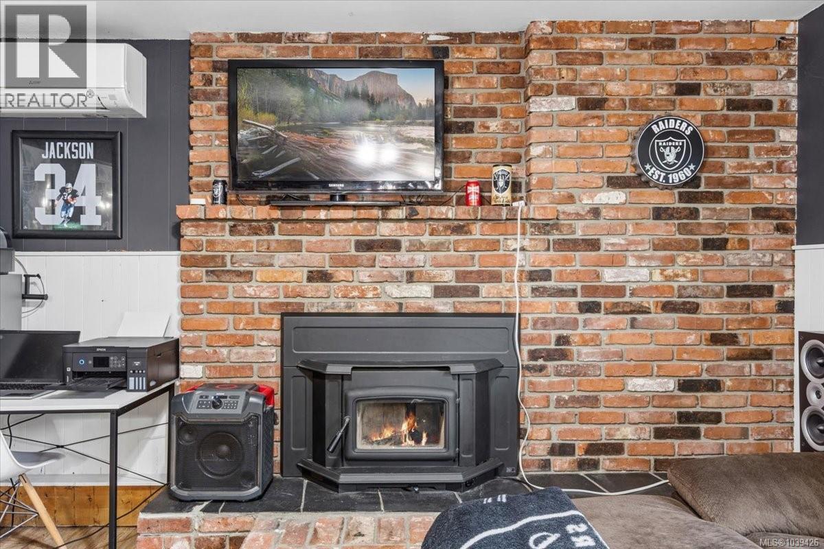 1143 Third Ave - 36