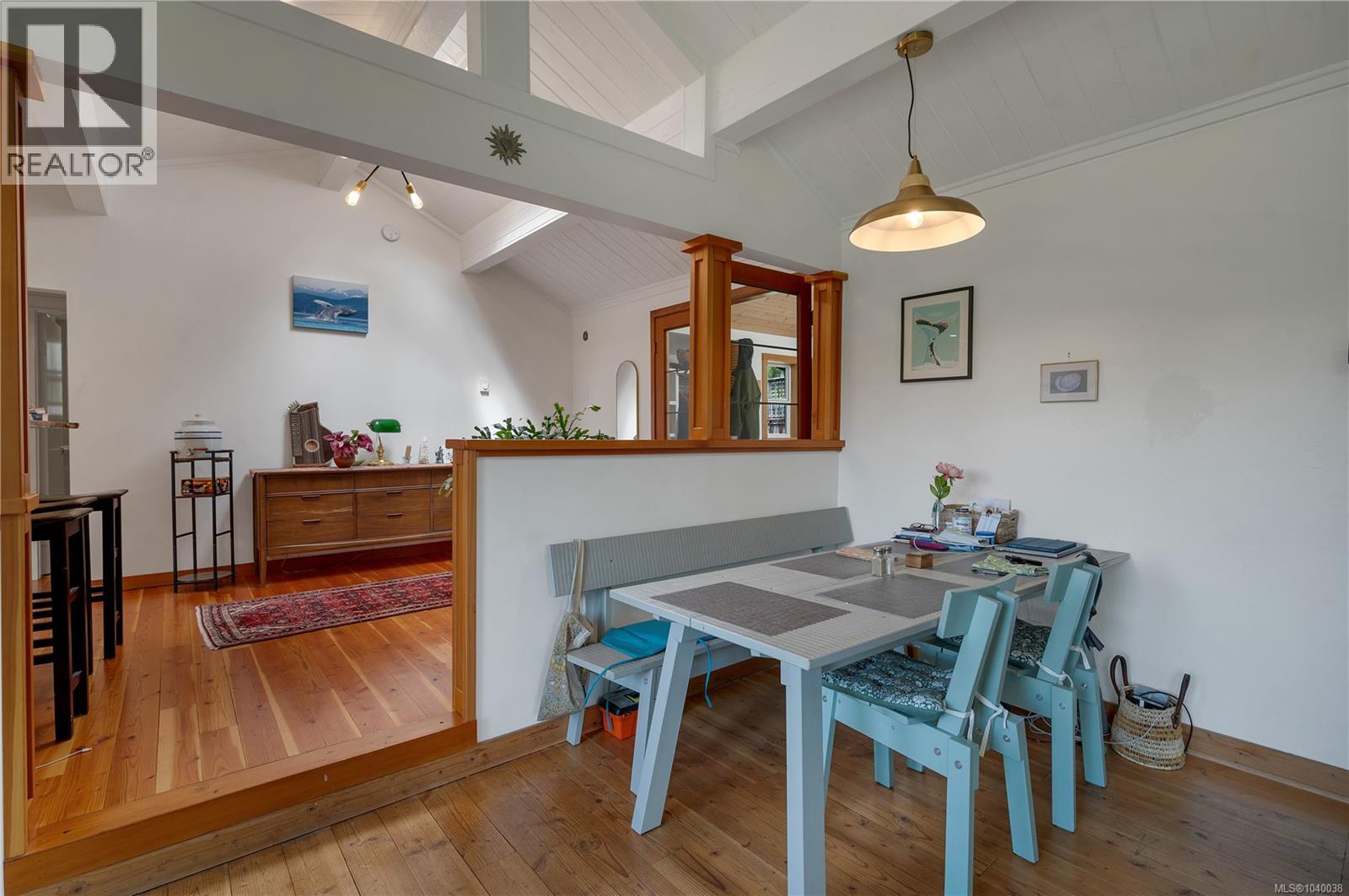 653 Heriot Bay Rd - 27