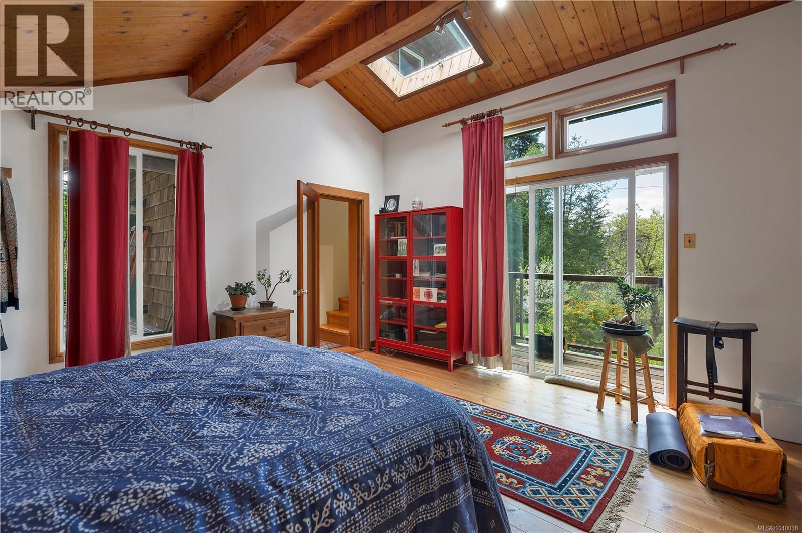 653 Heriot Bay Rd - 33
