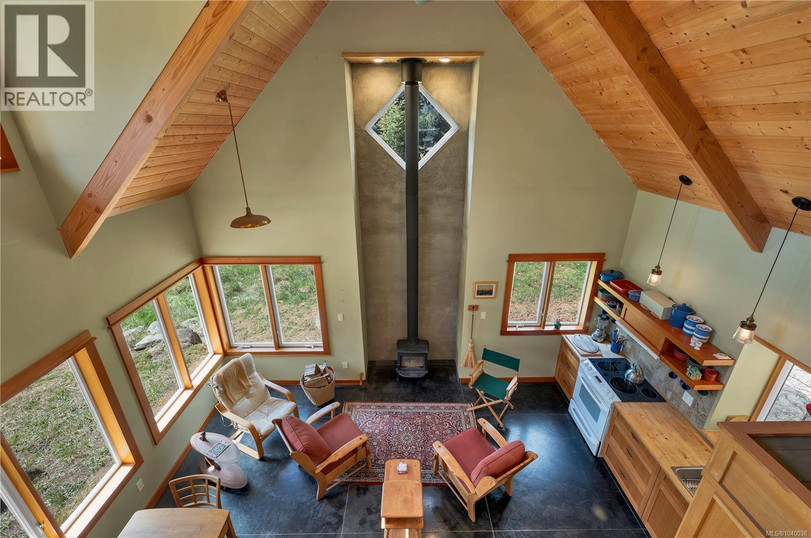 653 Heriot Bay Rd - 64
