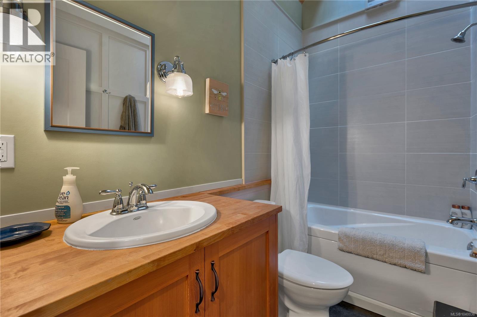 653 Heriot Bay Rd - 59