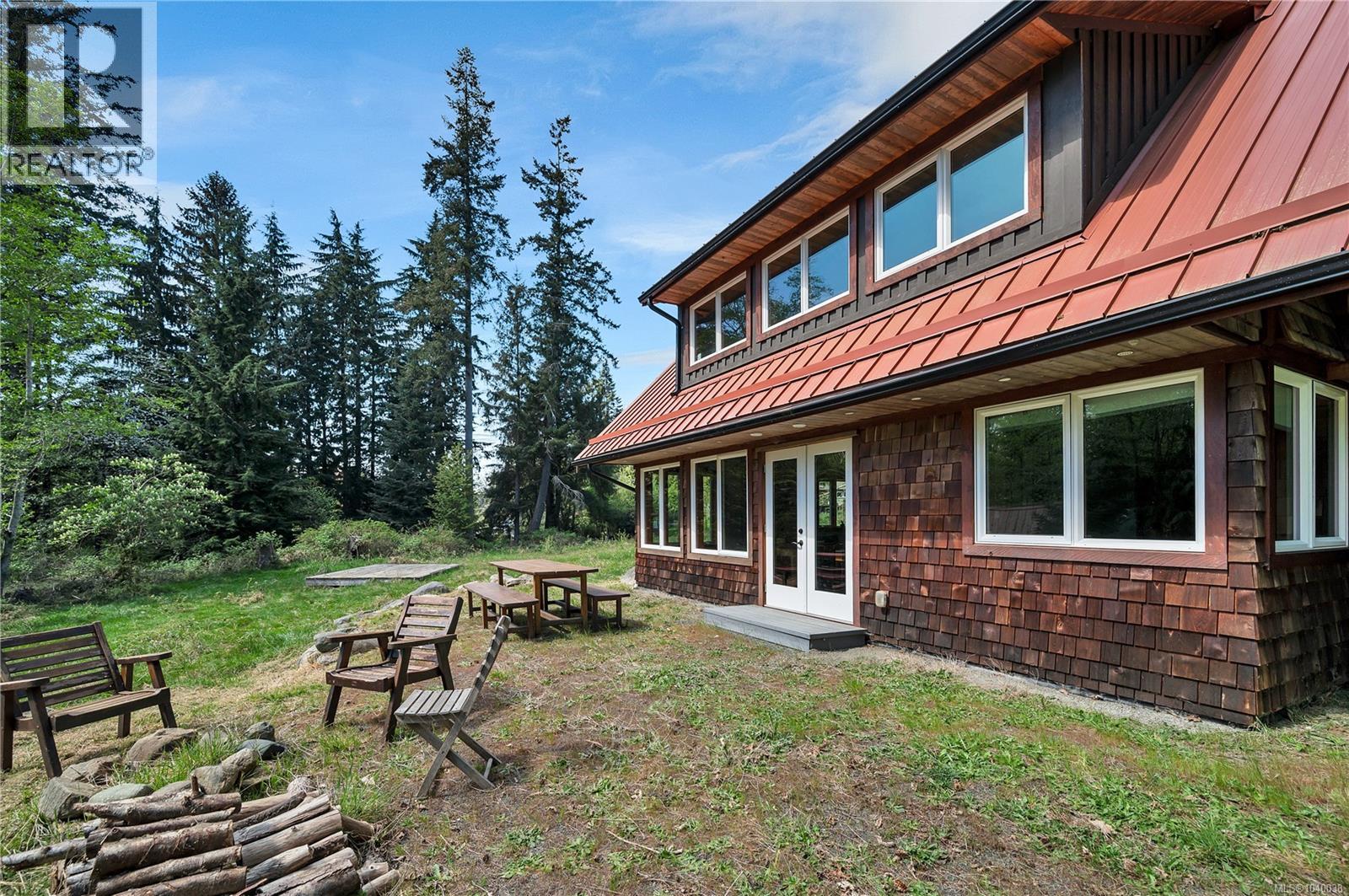 653 Heriot Bay Rd - 66