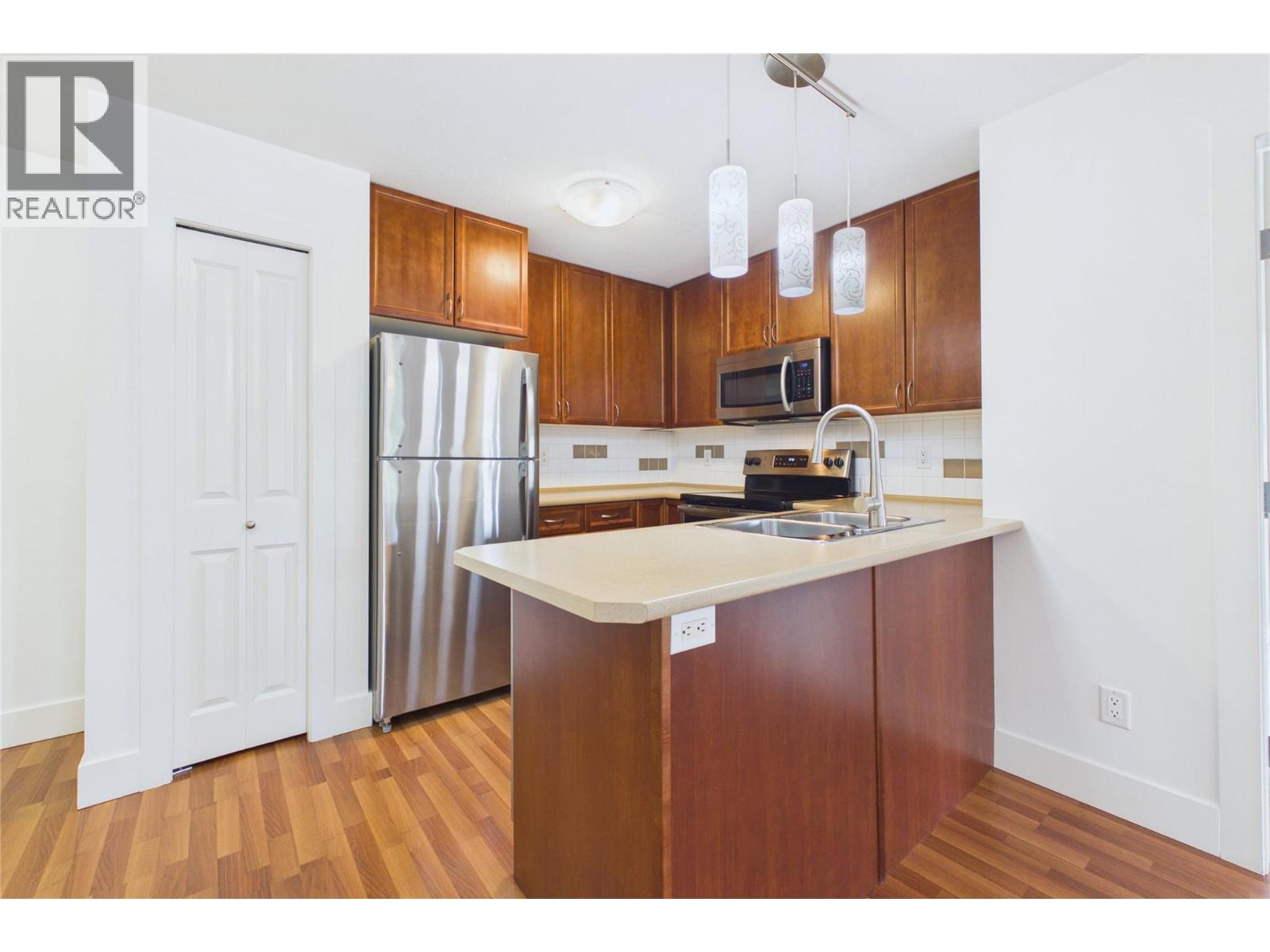256 Hastings Avenue Unit# 404, Penticton