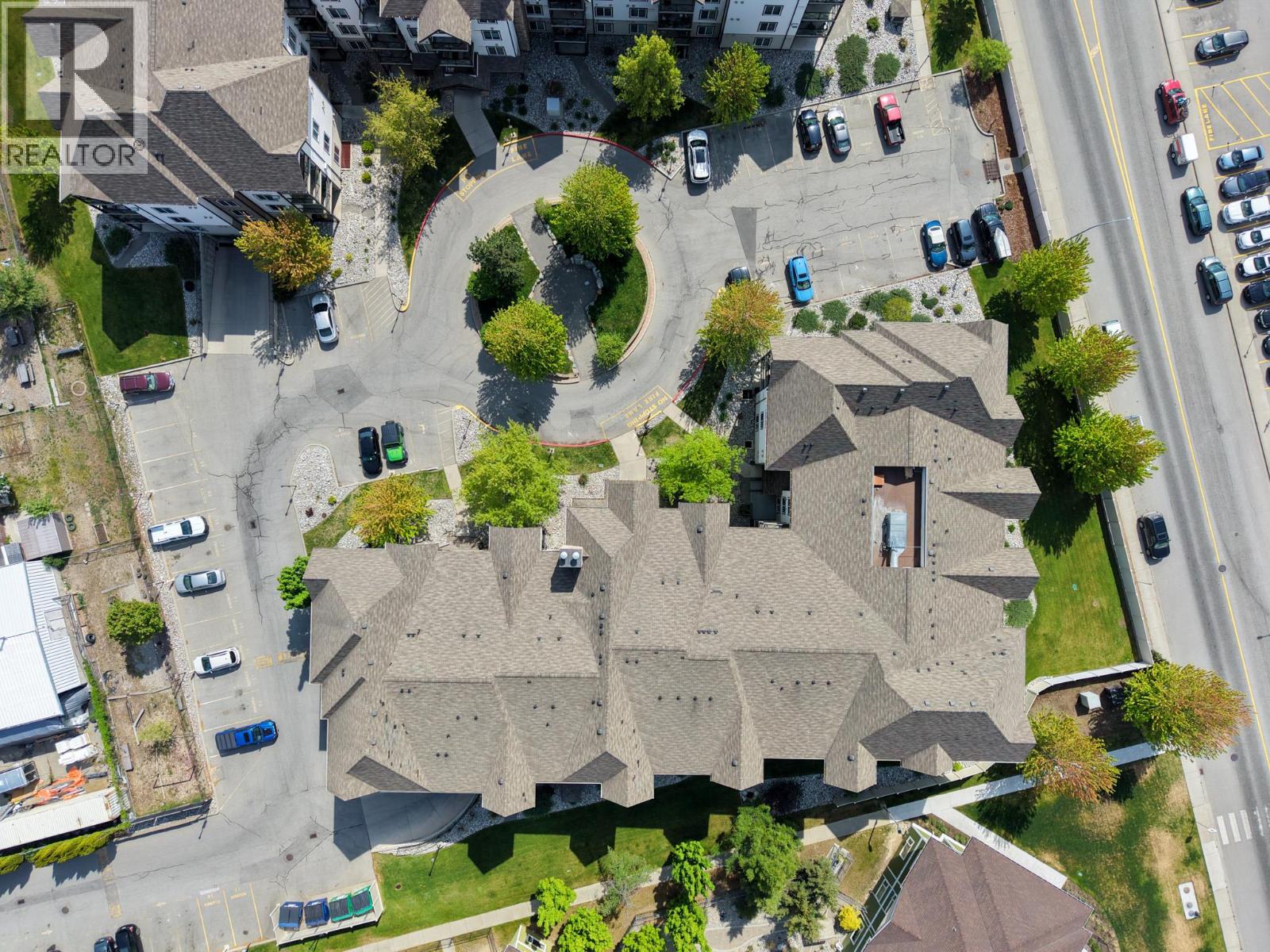 #404 256 Hastings Avenue - 35