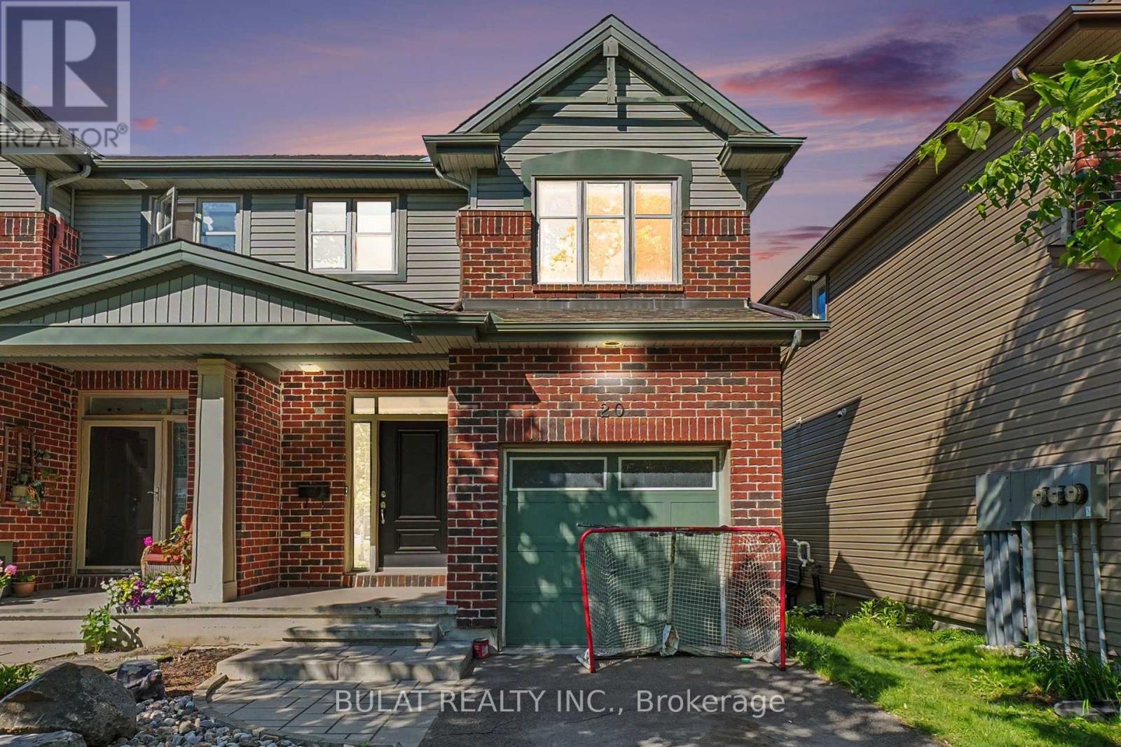 BEST LOCATION IN STITTSVILLE