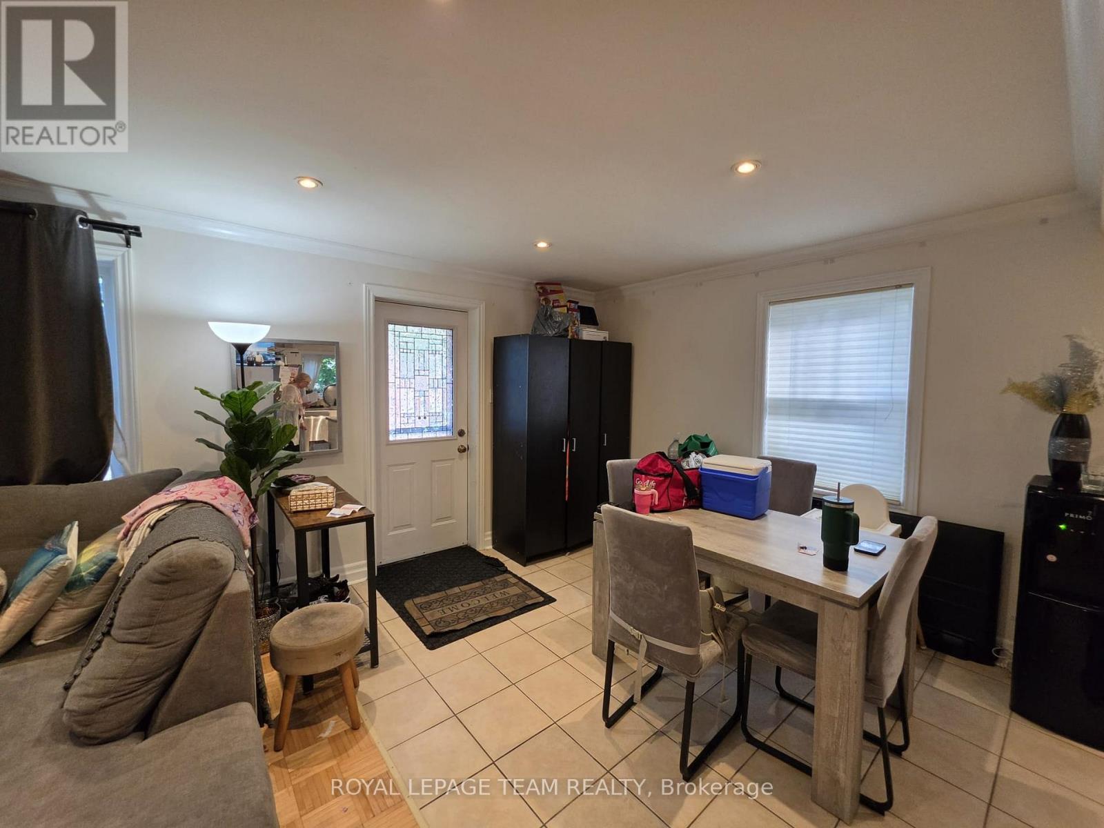 1247 SUMMERVILLE AVENUE - 2