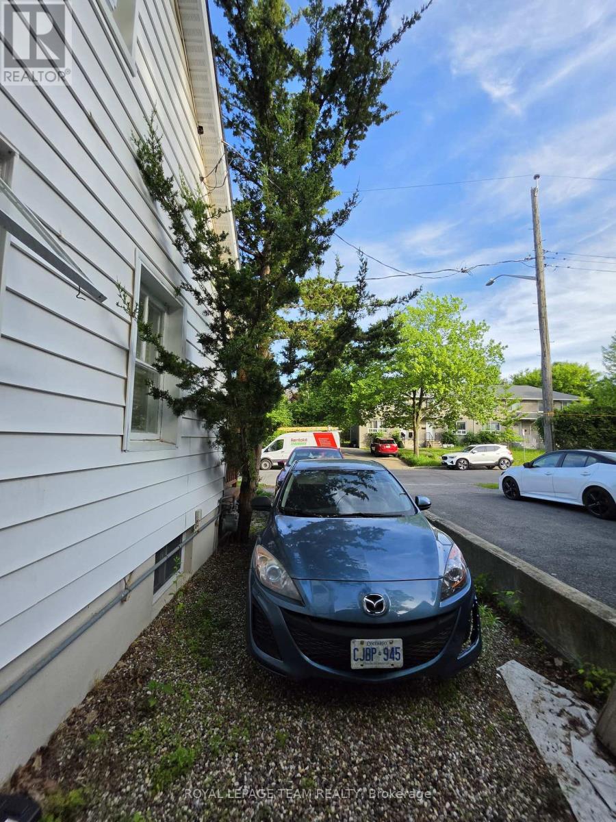 1247 SUMMERVILLE AVENUE - 24