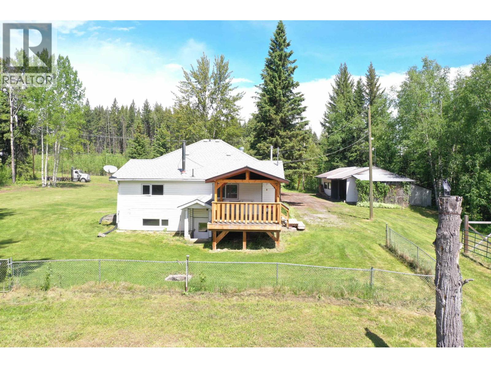 2823 NAZKO ROAD - 9