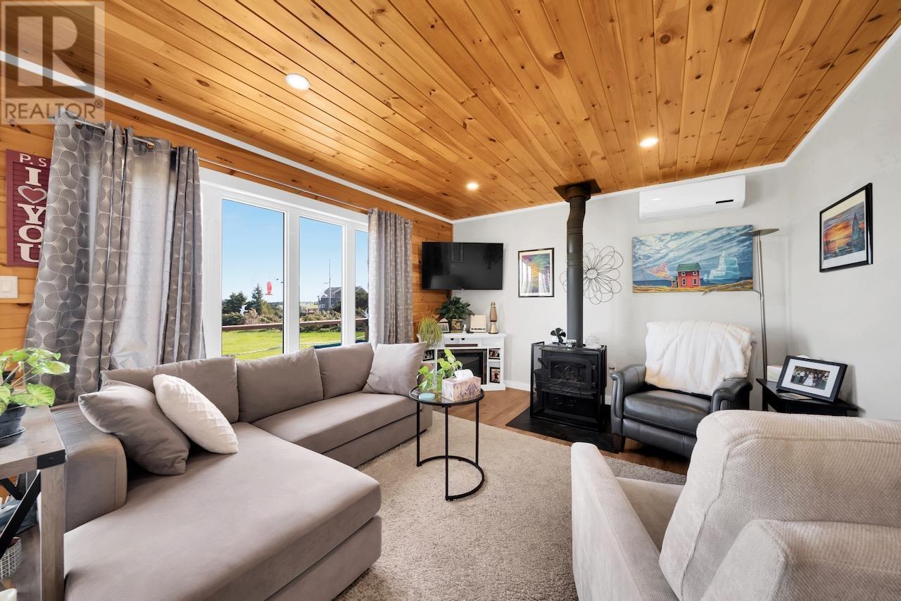 9 BEACHVIEW Crescent - 10