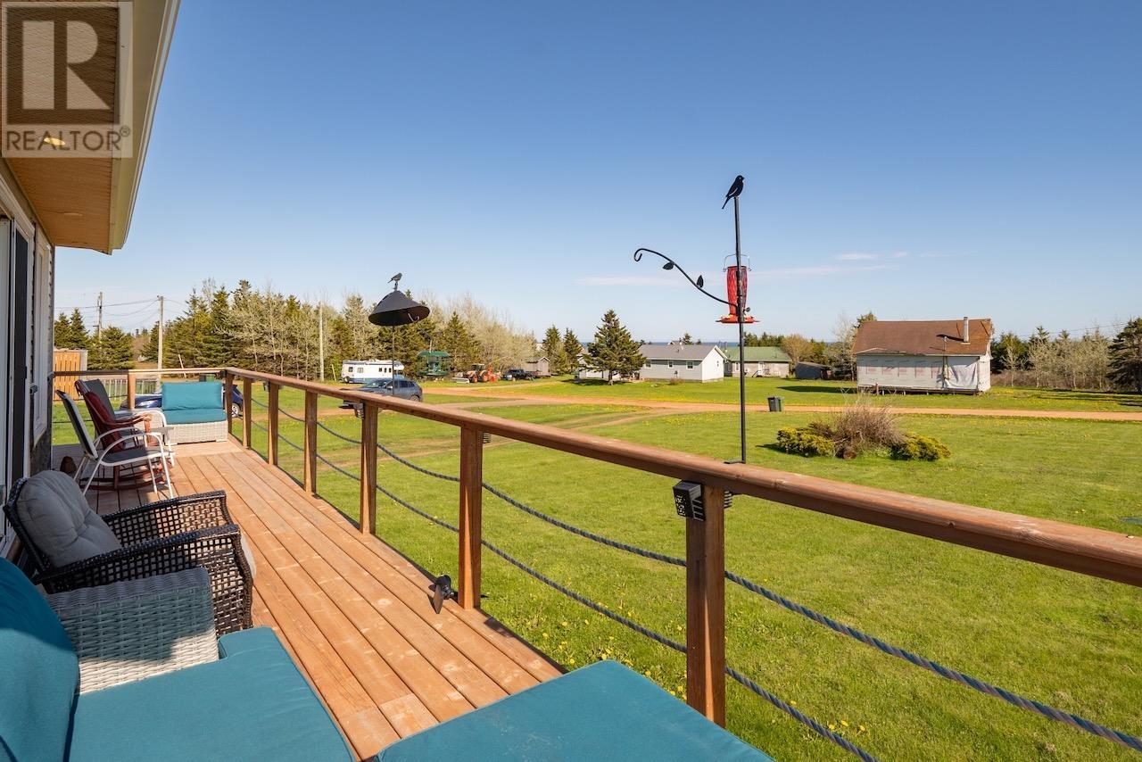 9 BEACHVIEW Crescent - 21