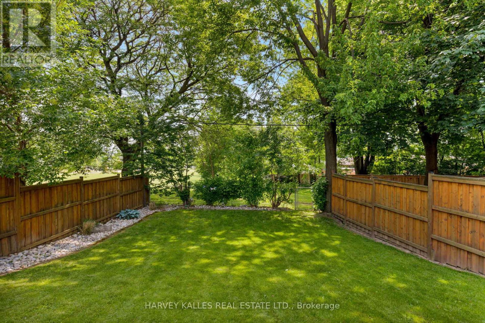 45 ASHFIELD DRIVE - 21