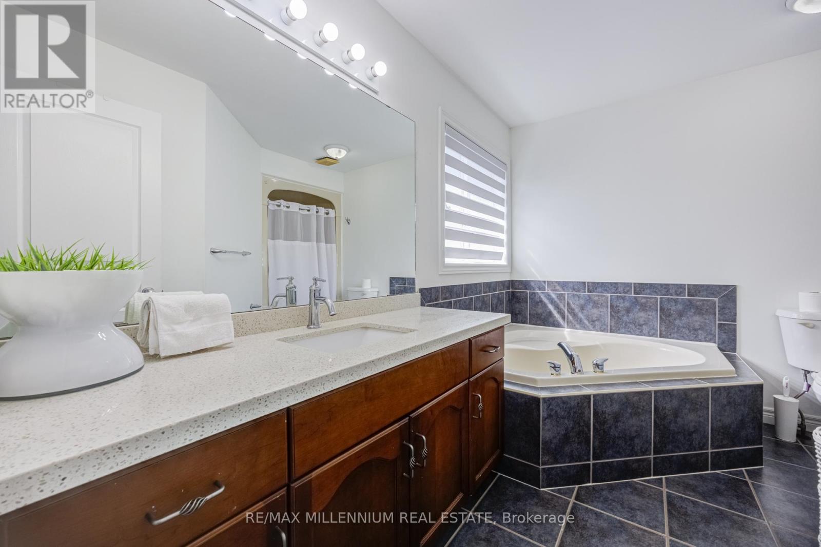 96 WINDWOOD DRIVE - 21