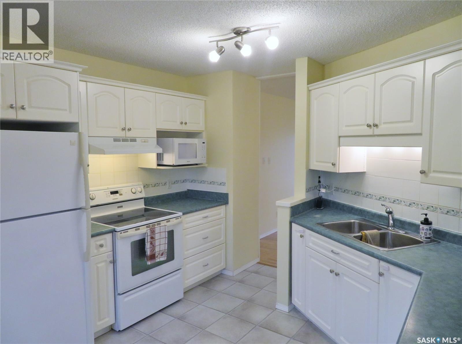 106 Caldwell CRESCENT - photo 2
