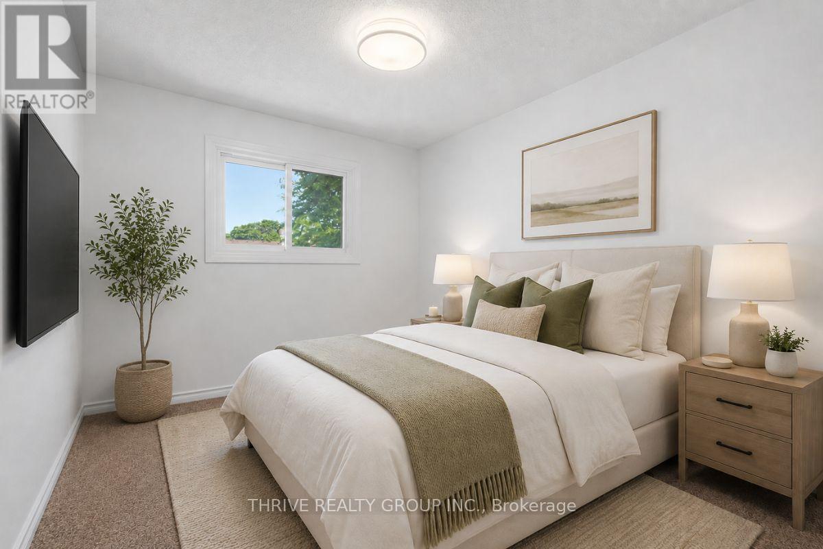 #22 700 EXETER ROAD - 26