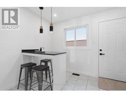 22 - 700 Exeter Road, London South, ON N6E1L2 Photo 13