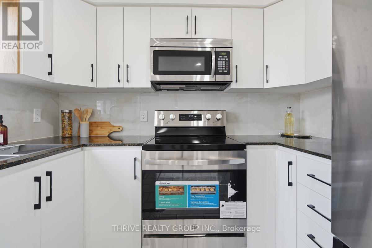 #22 700 EXETER ROAD - 17