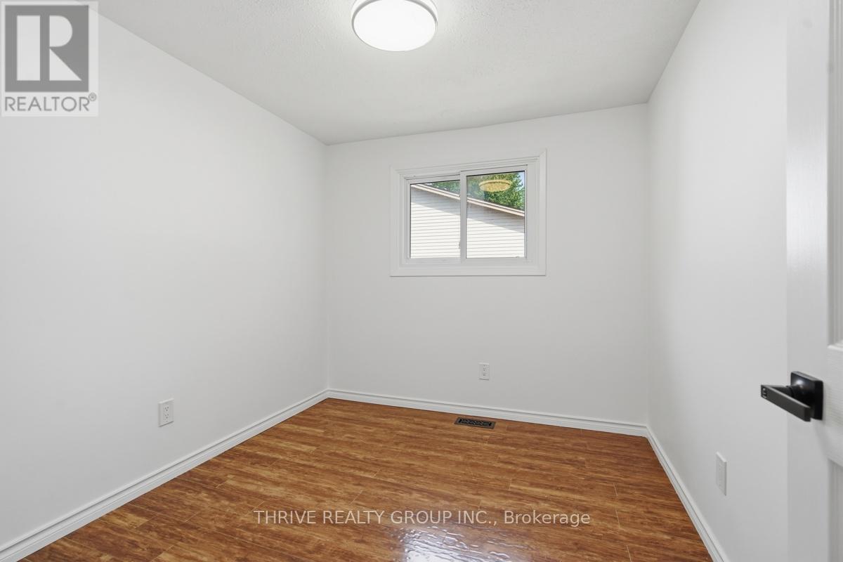 #22 700 EXETER ROAD - 31