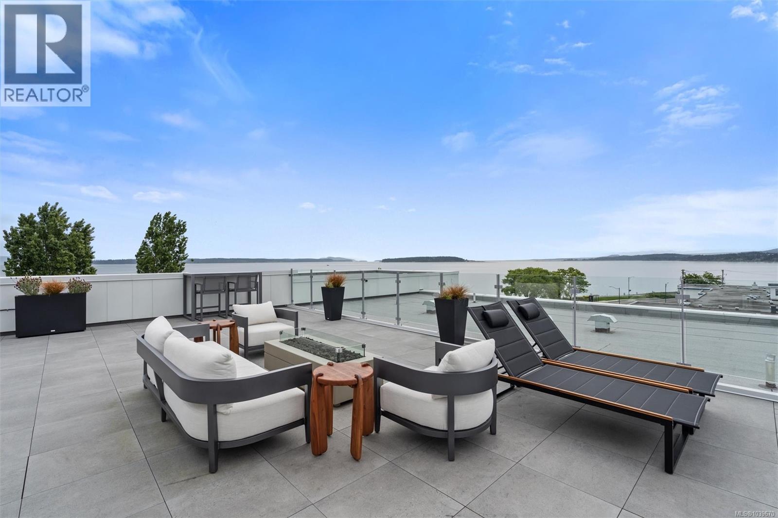 #205 9570 Fifth St - 24