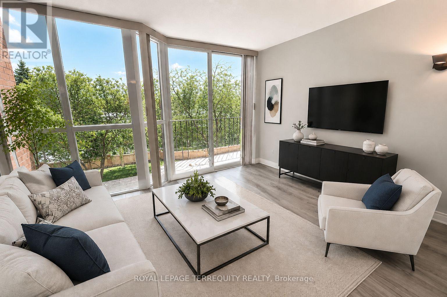 Listing photo of 413 - 5795 YONGE STREET