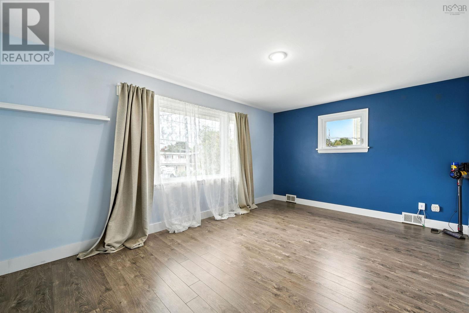 81 Adelaide Avenue - 5