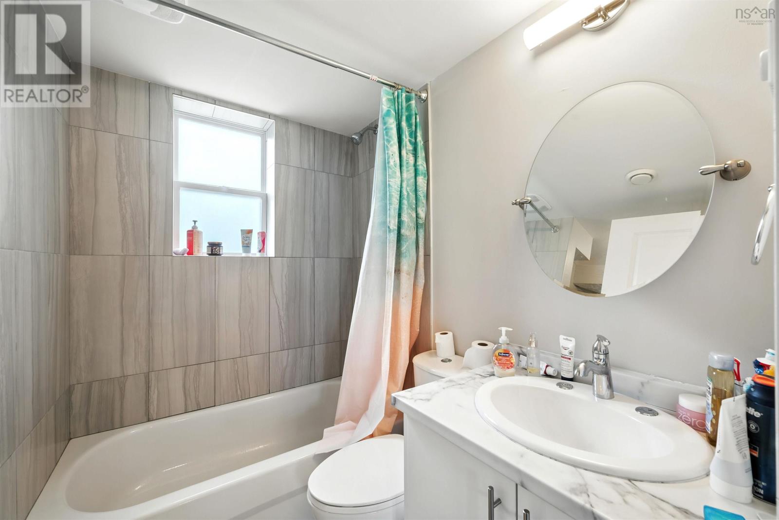 81 Adelaide Avenue - 33