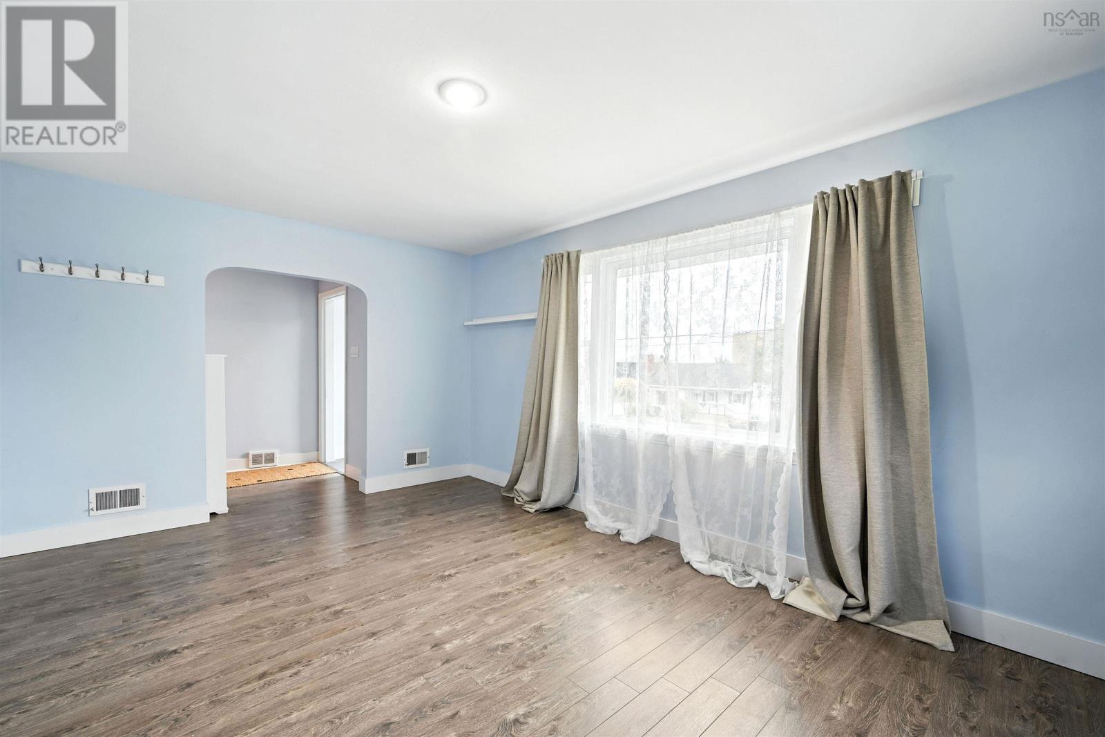 81 Adelaide Avenue - 6